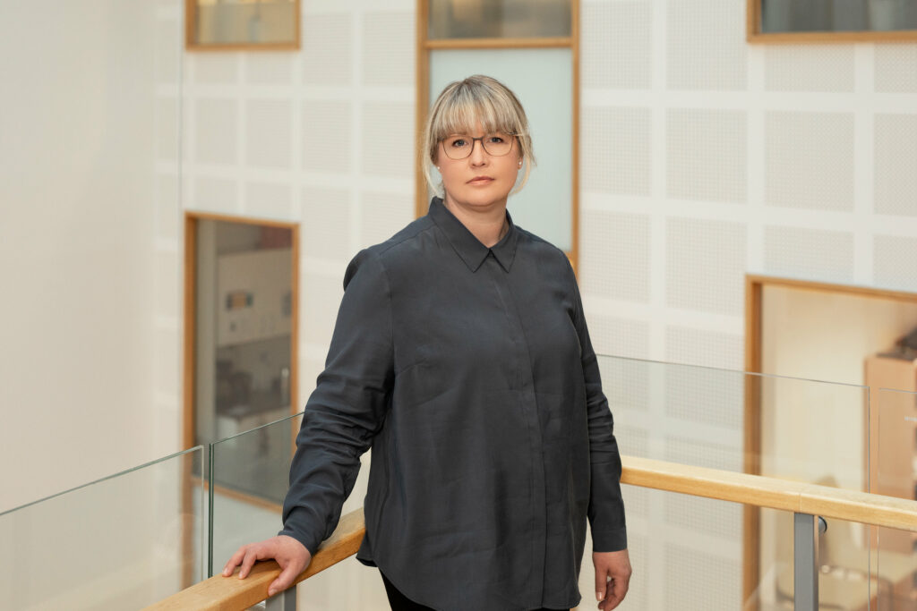 Bilde av seniorrådgivar i Lotteritilsynet Monica Alisøy Kjelsnes.